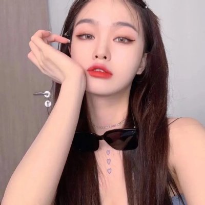 两只小猫的故事